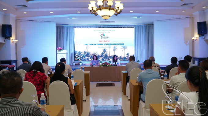 Seminar on developing tourism products in Central Coastal region