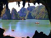 Halong Bay continues topping new world wonders voting group