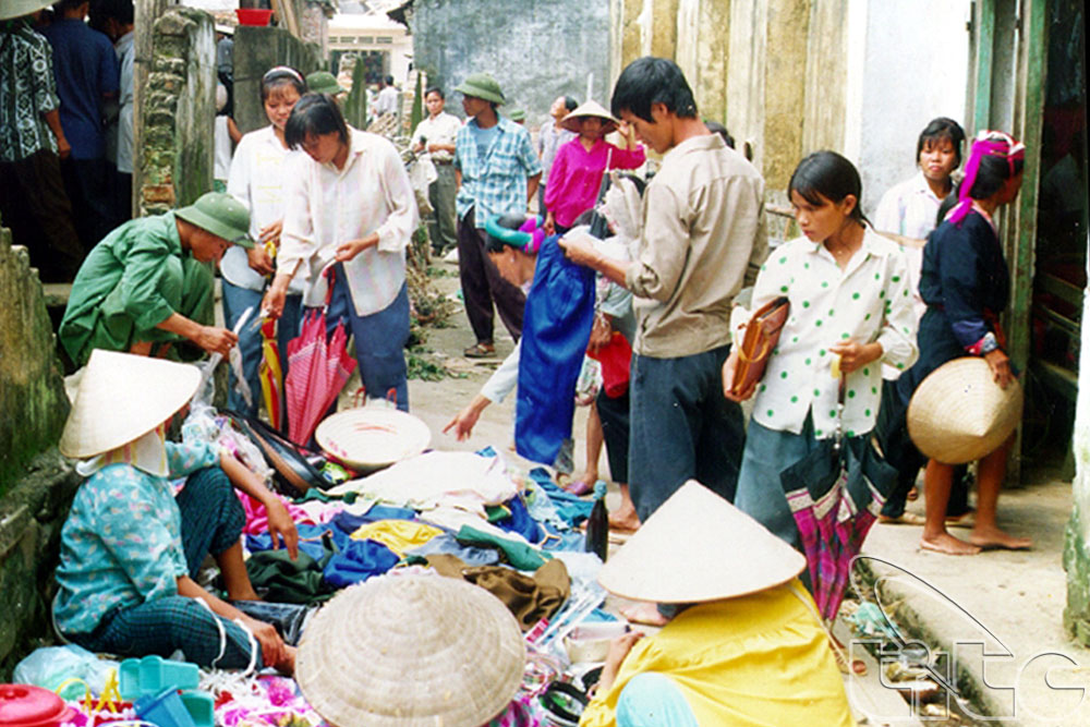 Chợ Bình Liêu 