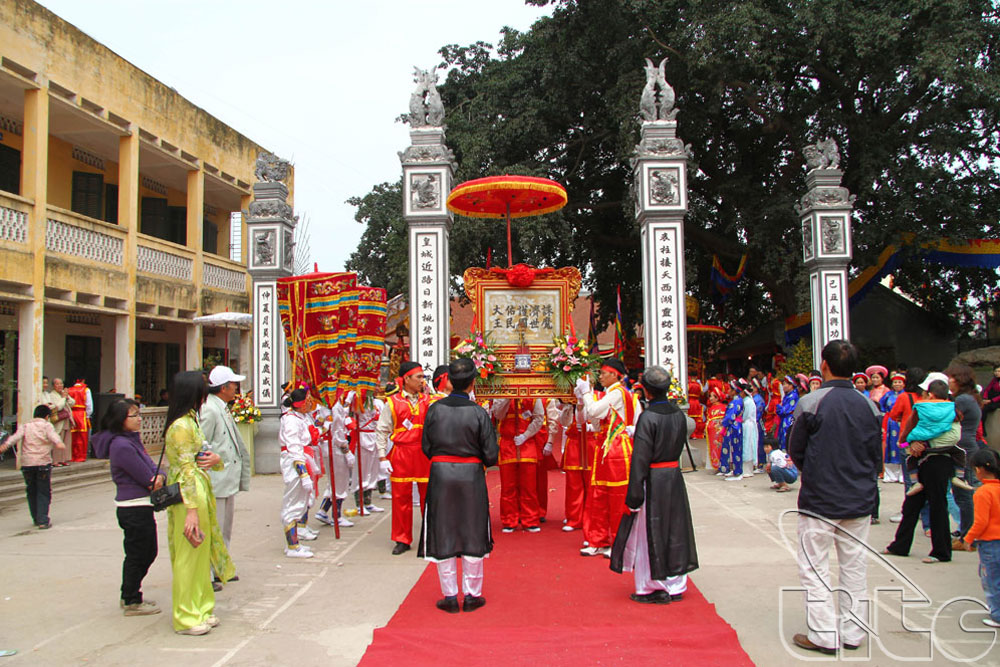 Lễ hội đình Nhật Tân 